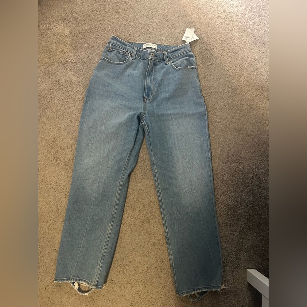 Abercrombie curve love straight leg jeans